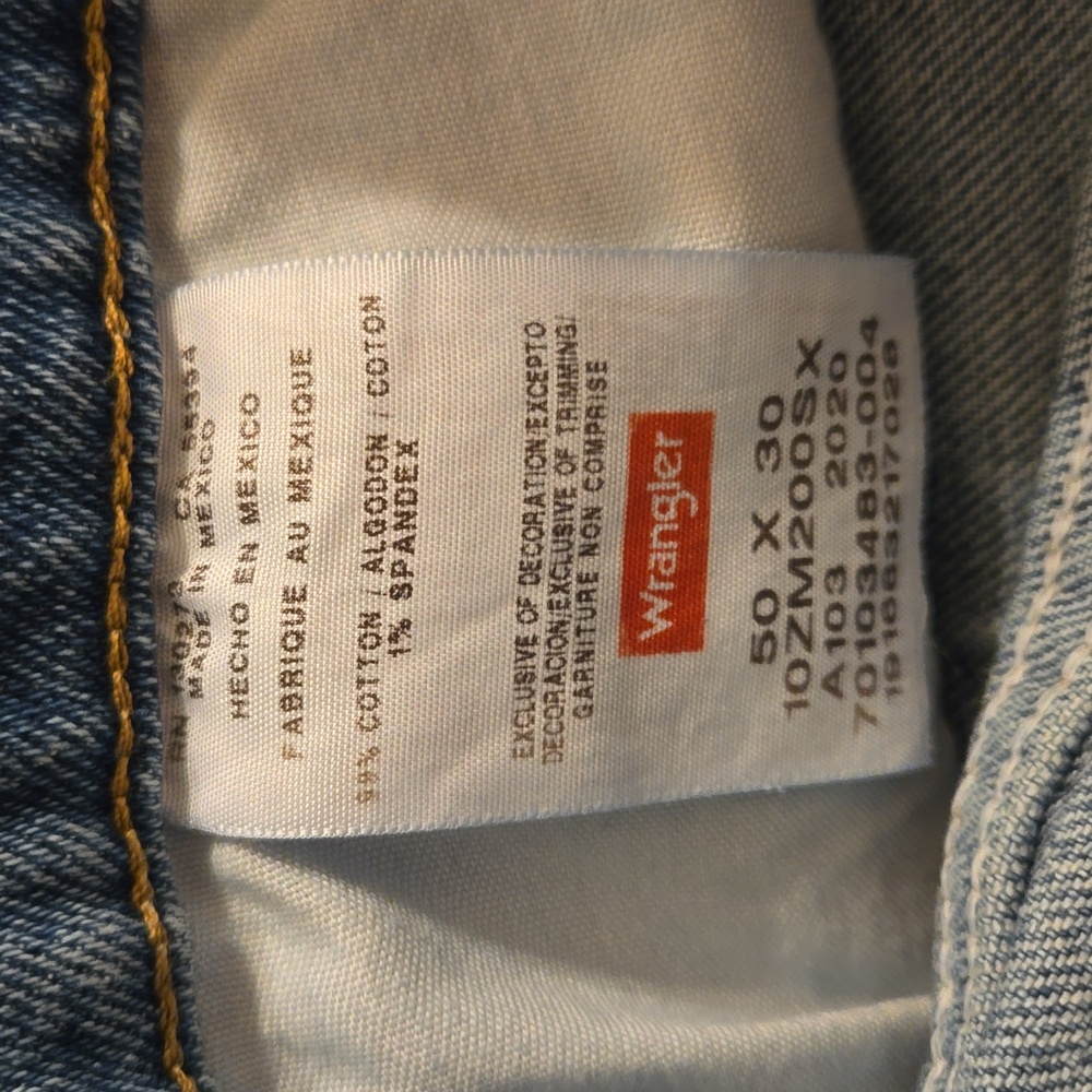Wrangler Jeans - Picture 3 of 4